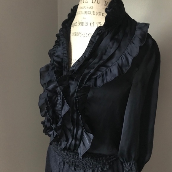 Victorian Ruffle Top - Picture 3 of 9